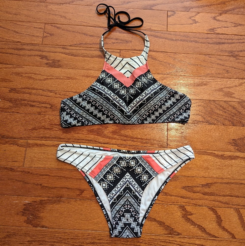Cupshe bikini - medium - halter top & cheeky bottom - black white and coral